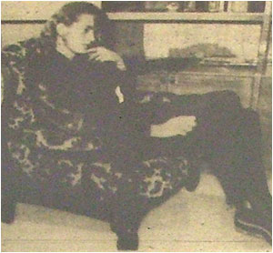 EDWARD IAN ARMCHAIR