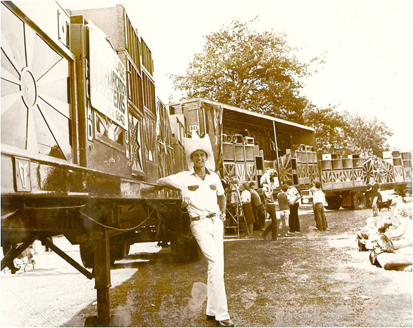 Pics of the disco that took me 20 years to build after the first lot was stolen. It was at Tamworth, Wiggington Park. The Mayor of Tamworth, Mr Smith wrote to the Guinness Book of Records on our behalf to ask them to come and take a look but they refused. We filled five 60 foot articulated lorries that day and it took five hours to wire it up. We also had 6,000 doing the rowing boat song which I think would have been a record.