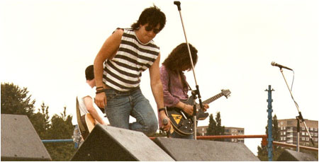 “The Pyschedelicatessen"  at Tamworth Rock Festival 1989. The close up pic is Andy Lane, Paul Aspel  and at the back Geoff Hales The long shot is left to right, Ian Gould on bass, Mark Hayes, Andy Lane, Paul Aspel and Geoff Hales. 